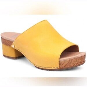 Dansko Women's Maci Mules Clogs US 9 EU 39 Mustard Yellow Leather